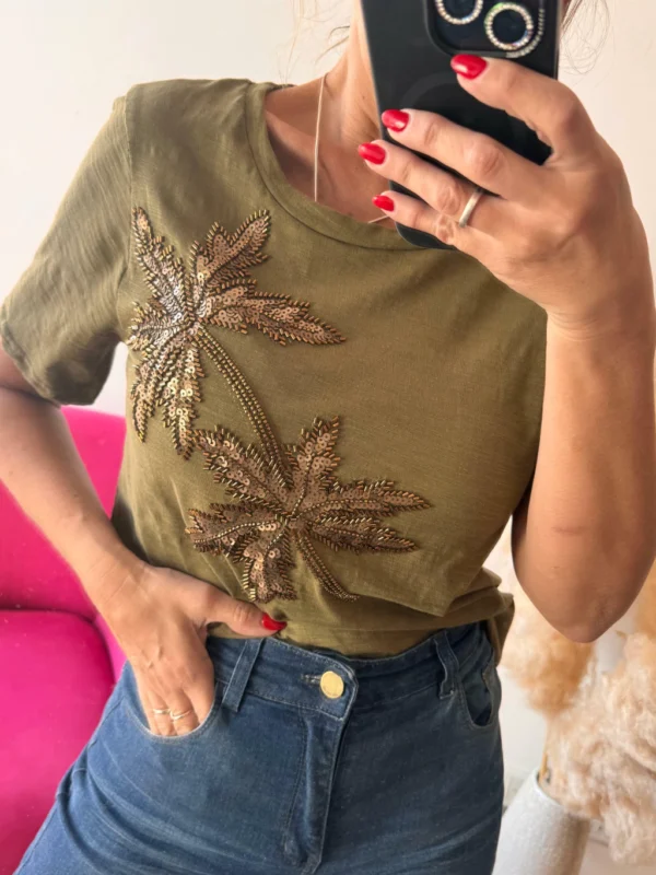Remera Flame Palm