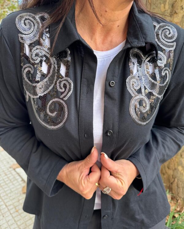 Camisa Charretera Calada