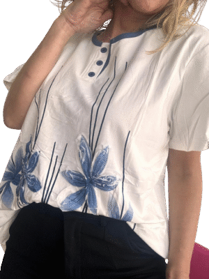 Remera Floralis