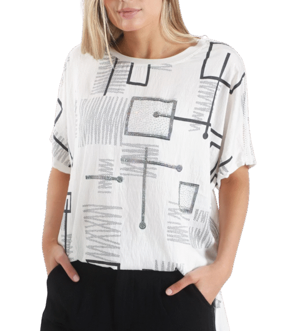 df03f41b-0806-441c-8b3b-4fe40d69bccf Remera Geométrica Prisma