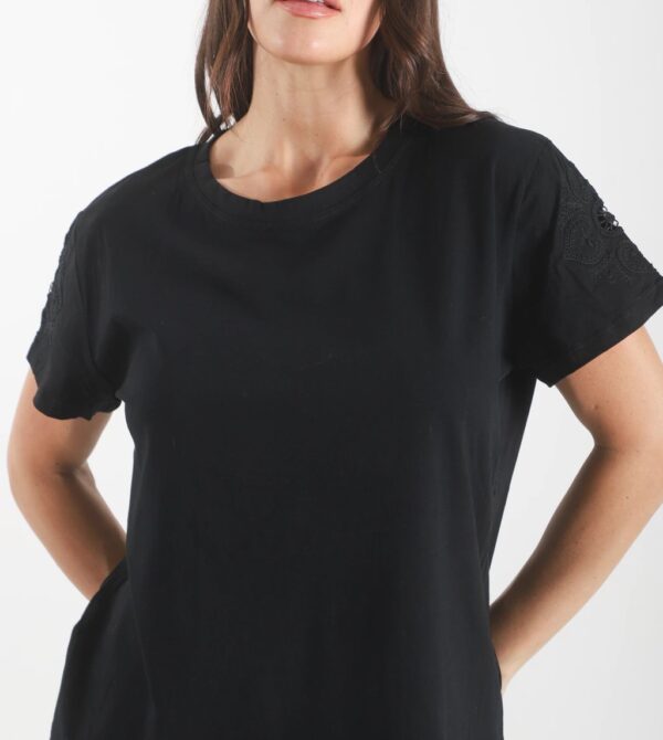 Remera Mandala Essence