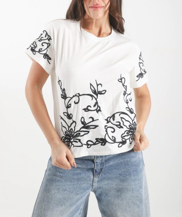 img_9033-61a6b72809ba15030c17596144276151-1024-1024 Remera Golden Petal