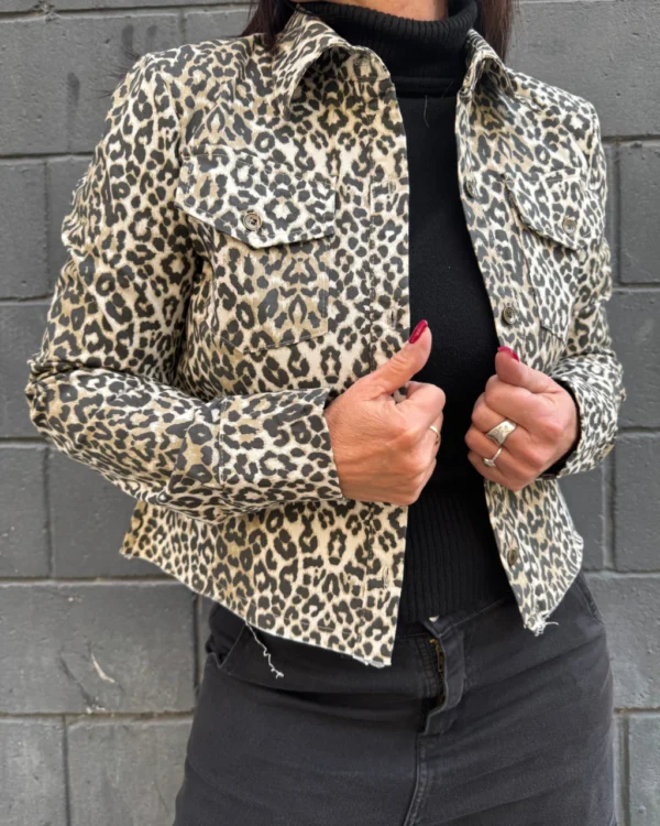 18-abd50813b34a001eb917554782803625-1024-1024 - copia Campera REINA