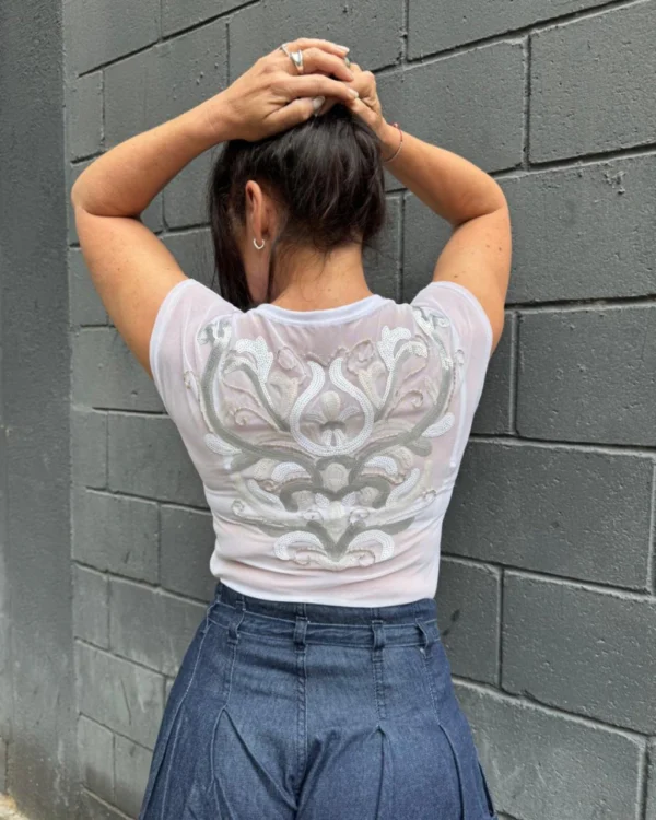 Remera Arabesque Glow