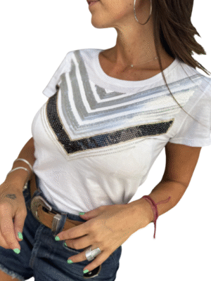 Remera “V ÉCLAT” (1) Remera V ÉCLAT