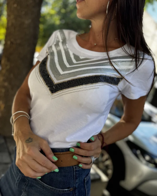 Remera V ÉCLAT