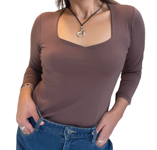 Remera Escote Aura