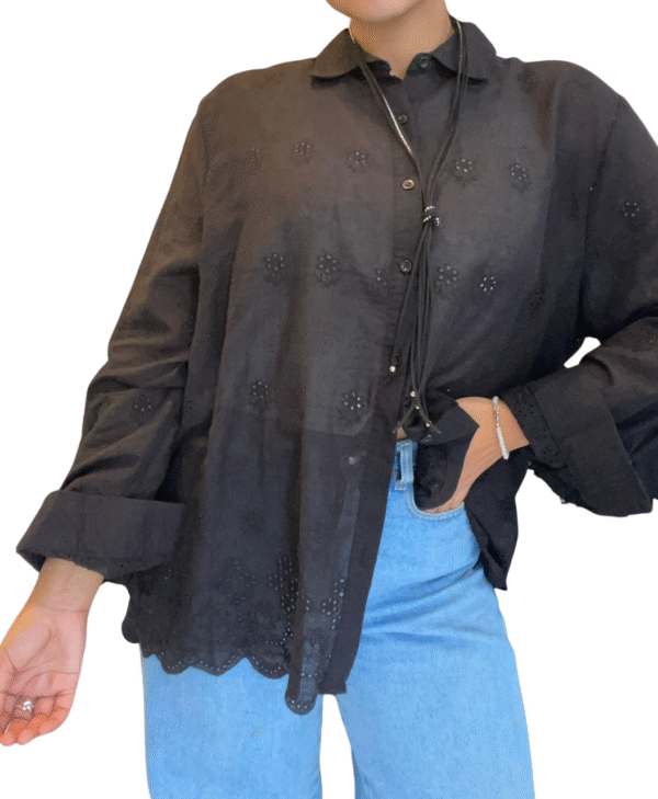 Camisa Noir Delicate