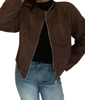 fd6bf547-4d4c-4614-af2a-1b2c58521ece Campera Bloom Atelier