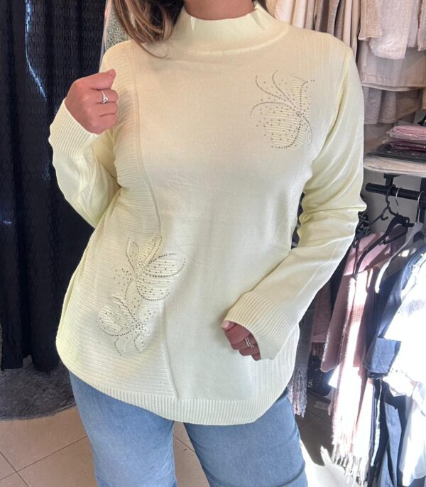 WhatsApp Image 2026-05-12 at 4.57.50 PM (2) Sweater Flor Shine
