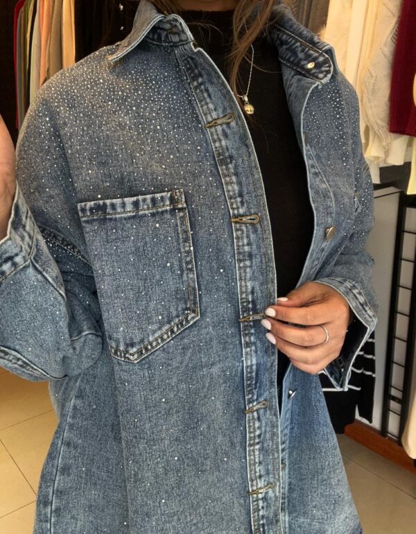 WhatsApp Image 2026-05-28 at 4.50.19 PM (2) Campera STRASS