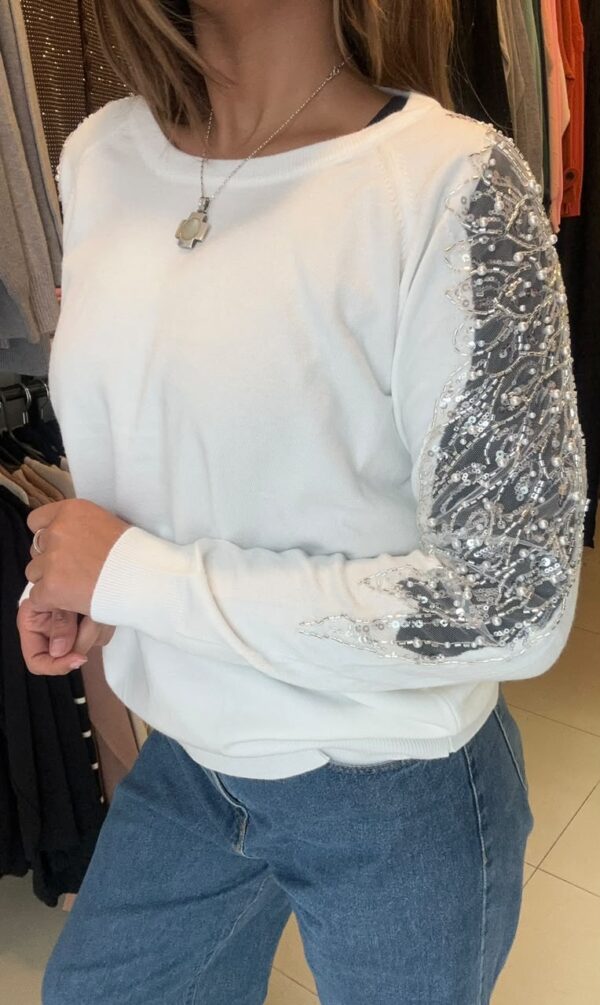 WhatsApp Image 2026-07-11 at 11.39.54 AM (2) Sweater ONYX