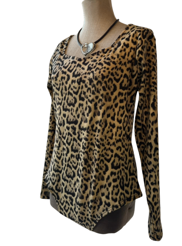 81ce77df-992d-4773-a7a6-cd9e163cb2fc Body ZARA
