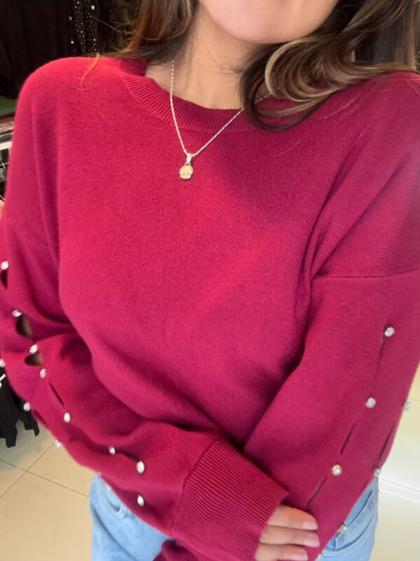 WhatsApp Image 2026-06-22 at 6.34.40 PM (1) Sweater RUBÍ