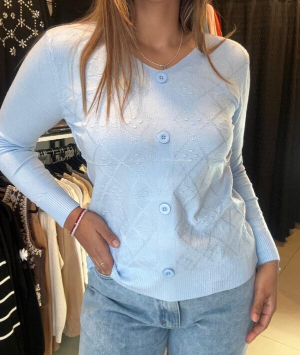 WhatsApp Image 2026-06-23 at 6.39.04 PM (3) Sweaters NIXA