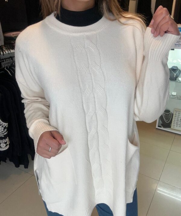 WhatsApp Image 2026-06-23 at 7.09.07 PM (3) Sweater NÓRDIC