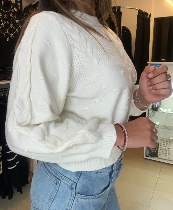 WhatsApp Image 2026-06-23 at 7.34.34 PM (3) Sweater NOVV