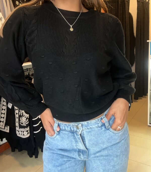 WhatsApp Image 2026-06-23 at 7.34.36 PM Sweater NOVV
