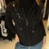 WhatsApp Image 2026-06-24 at 4.30.58 PM (3) Campera VIXEN
