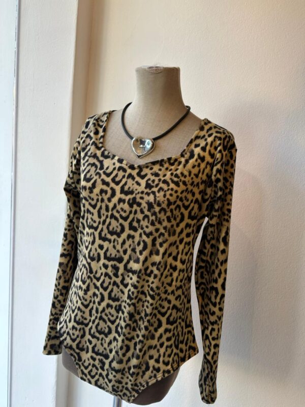 WhatsApp Image 2026-06-25 at 11.30.40 AM (2) Body ZARA