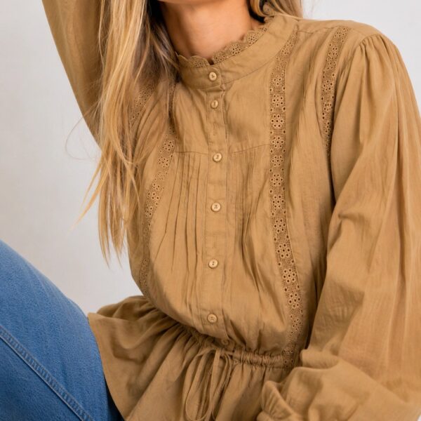 64e68ca2-003d-486a-95c5-25b1fbedaf78-62a17acffea2614e9c17829337325156-1024-1024 Blusa VELIA