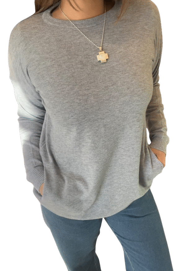 6f63d120-abdc-465a-899d-932666b3c6df Sweater LYOR