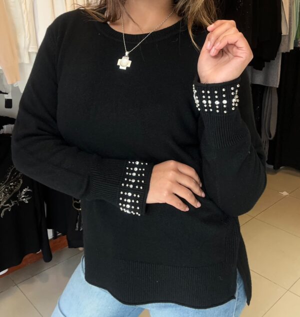 WhatsApp Image 2026-07-13 at 5.28.39 PM (1) Sweater BLISS