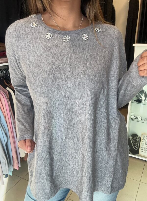 WhatsApp Image 2026-07-13 at 5.28.52 PM (2) Sweater DAFNE