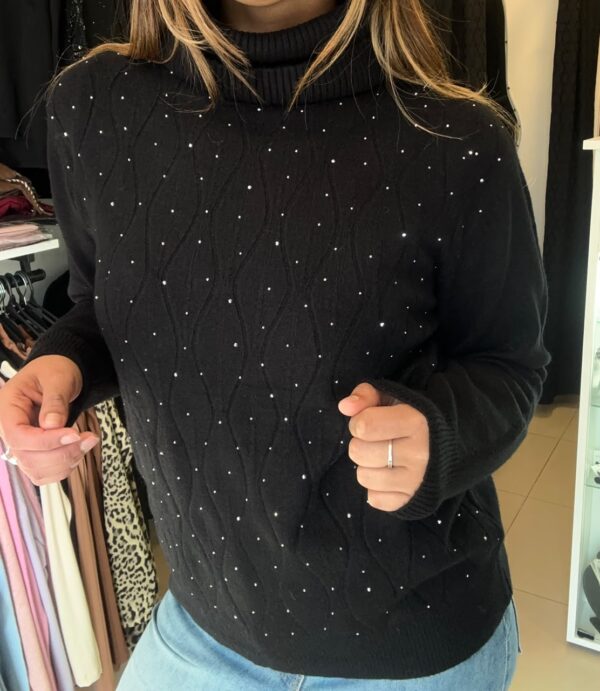 WhatsApp Image 2026-07-13 at 5.28.52 PM Sweater LUMEN