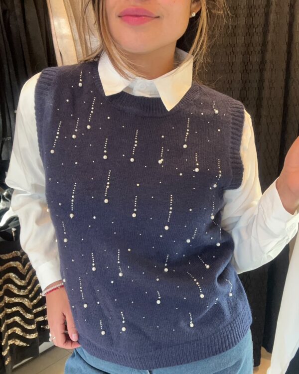 WhatsApp Image 2026-07-14 at 7.23.57 PM (2) Chaleco LLUV