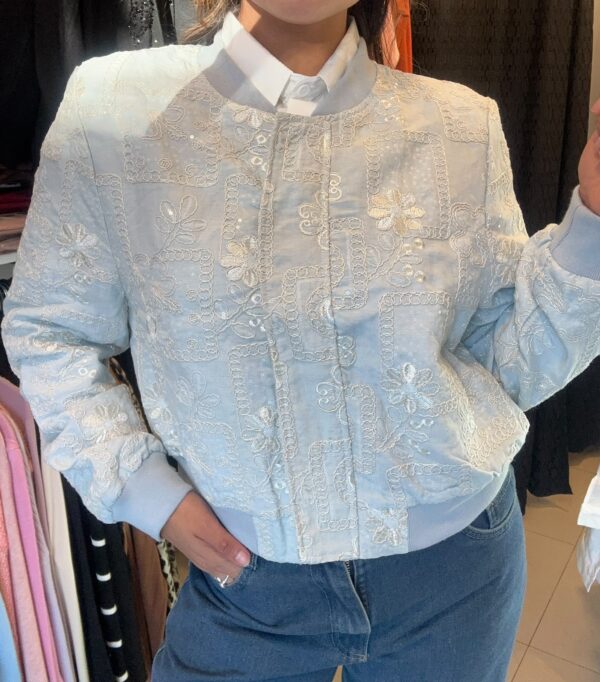 WhatsApp Image 2026-07-14 at 7.23.58 PM (2) Campera Bomber KIRA