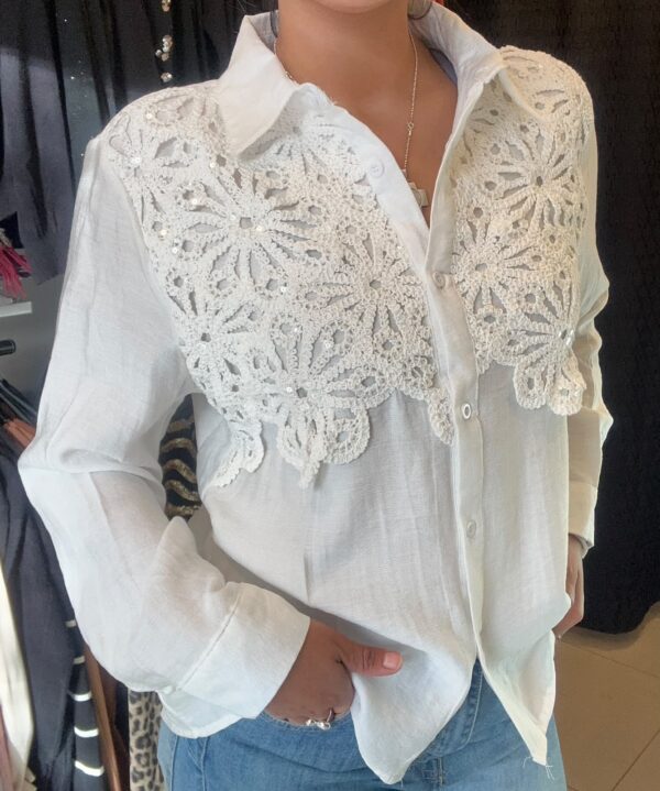 WhatsApp Image 2026-07-17 at 6.00.21 PM (4) Camisa ZYRA