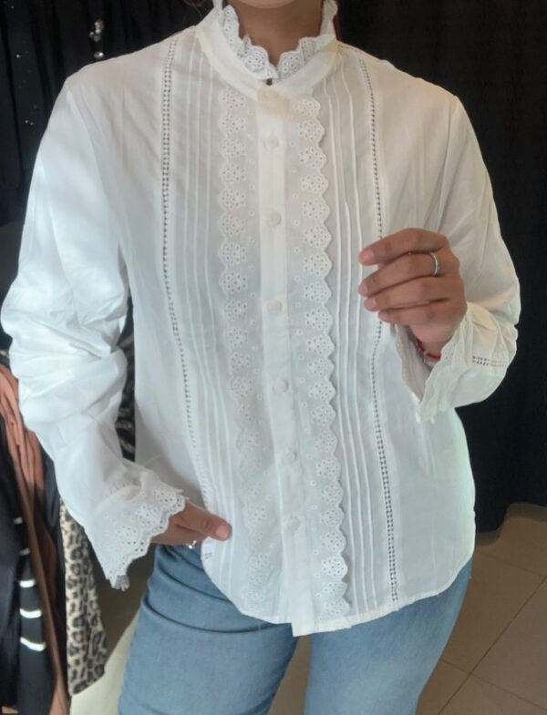 WhatsApp Image 2026-07-17 at 6.00.22 PM (1) Camisa LURE