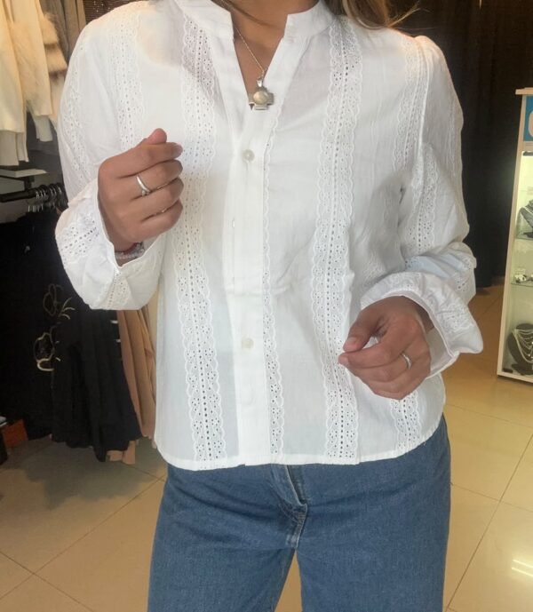 WhatsApp Image 2026-07-20 at 5.36.36 PM (2) Camisa ÉLOI