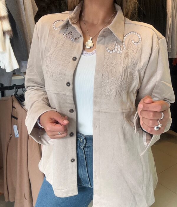 WhatsApp Image 2026-07-20 at 6.01.38 PM CAMISA LOEN