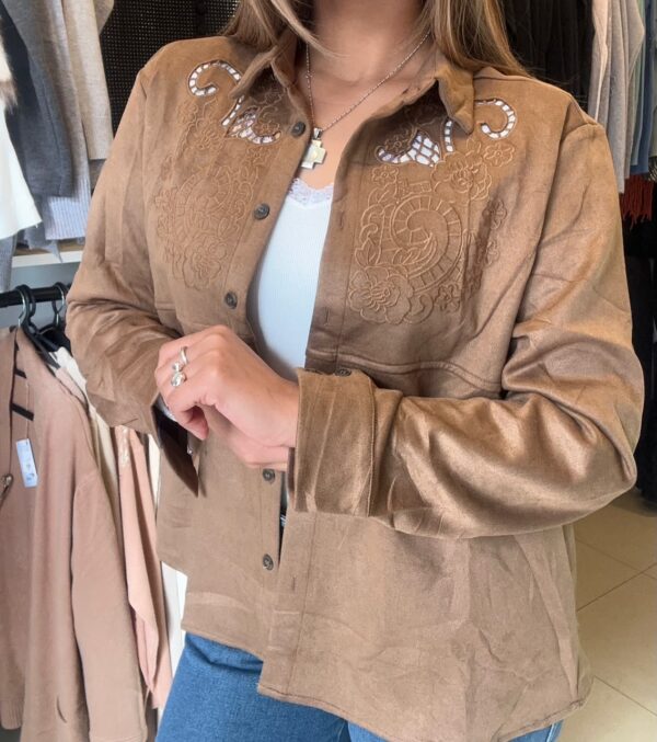 WhatsApp Image 2026-07-20 at 6.01.39 PM (2) CAMISA LOEN