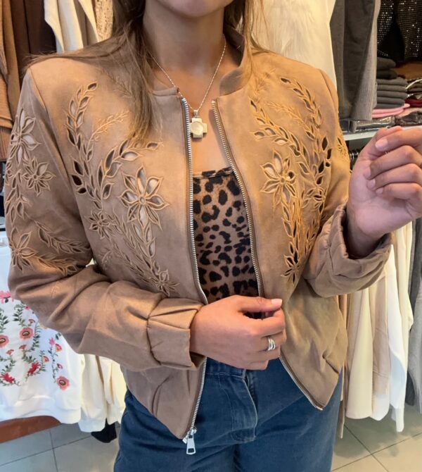WhatsApp Image 2026-07-21 at 6.50.58 PM Campera ALTER