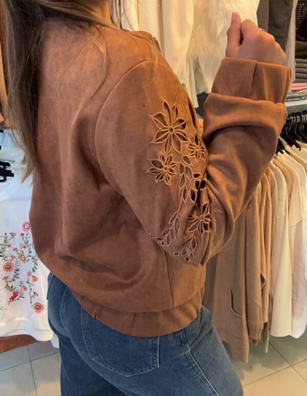 WhatsApp Image 2026-07-21 at 6.51.00 PM Campera ALTER