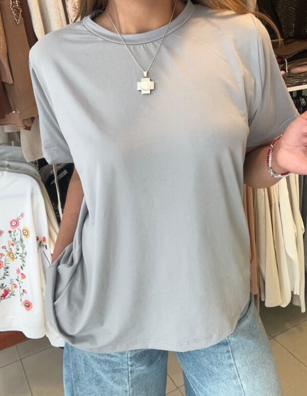 WhatsApp Image 2026-07-22 at 5.02.01 PM Remera NOXA