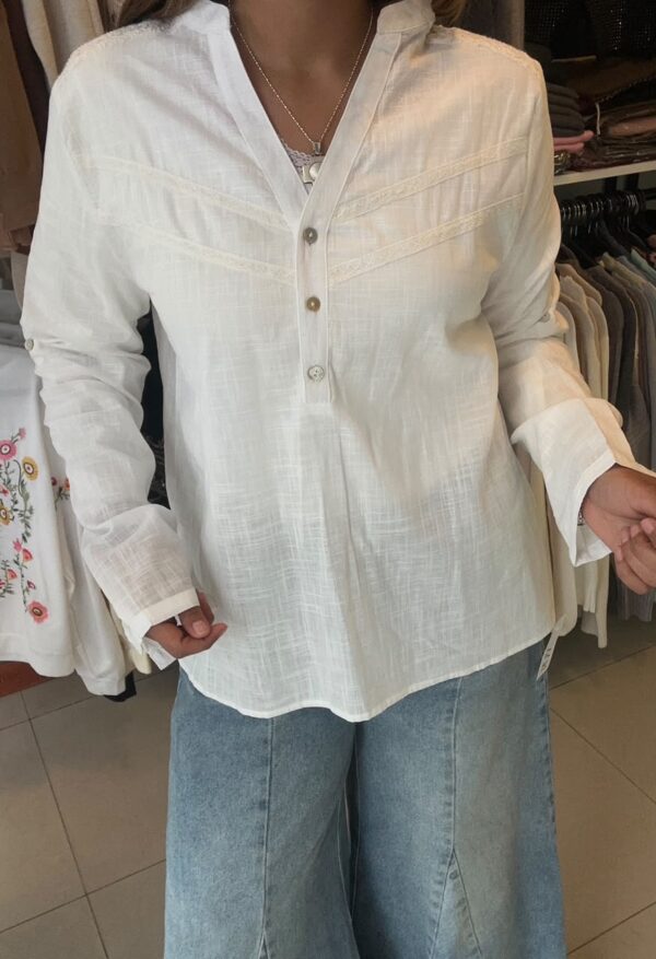 WhatsApp Image 2026-07-22 at 5.02.07 PM (3) Camisa ALMA