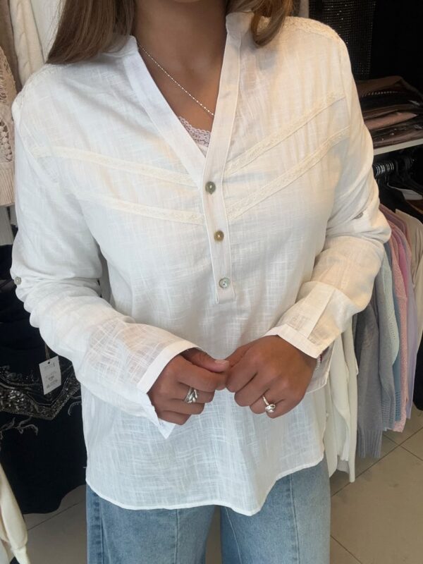 WhatsApp Image 2026-07-22 at 5.02.08 PM (3) Camisa ALMA