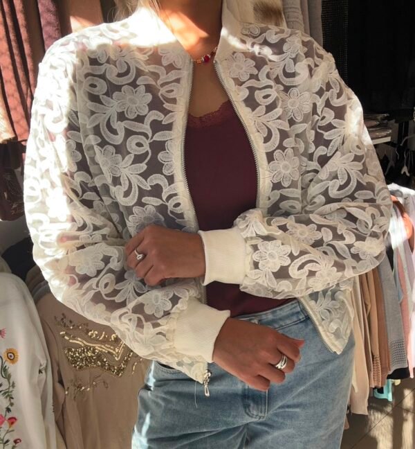 WhatsApp Image 2026-08-21 at 9.49.33 AM (1) Bomber MUSE