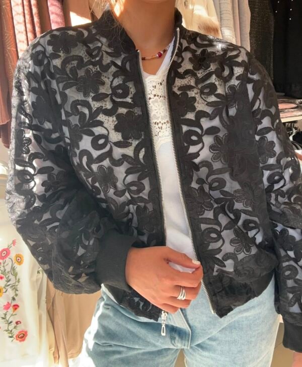 WhatsApp Image 2026-08-21 at 9.49.34 AM (2) Bomber MUSE