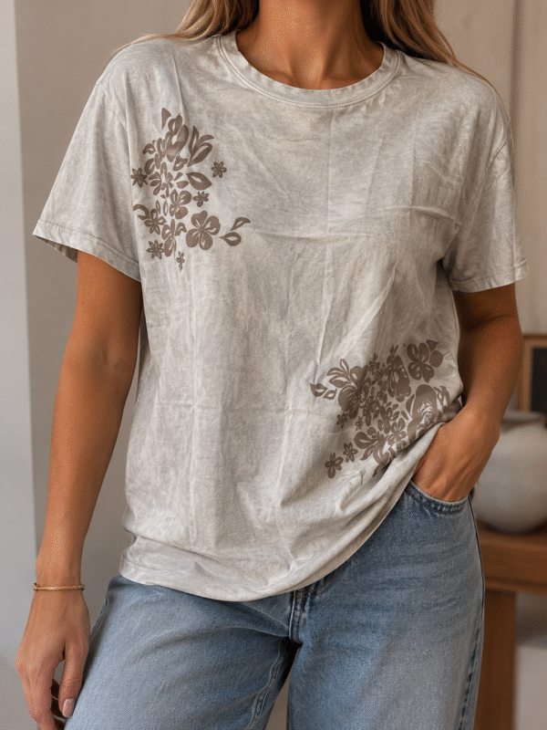 REMERA FLORA
